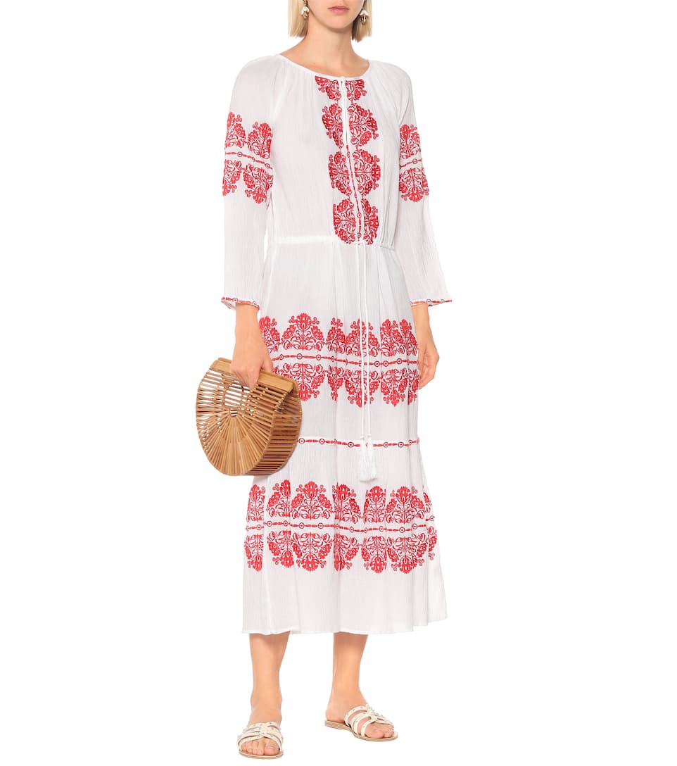 Women's Spring and Summer Bohemian Vacation White Embroidered Dress Long Dress